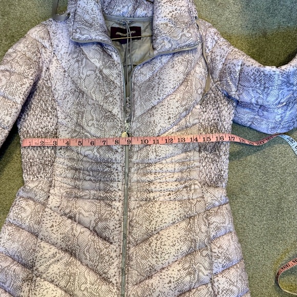 Johnston & Murphy Quilted Jacket - Taupe Lt Pink Snake Print Woman’s Sz Sm - Picture 4 of 11